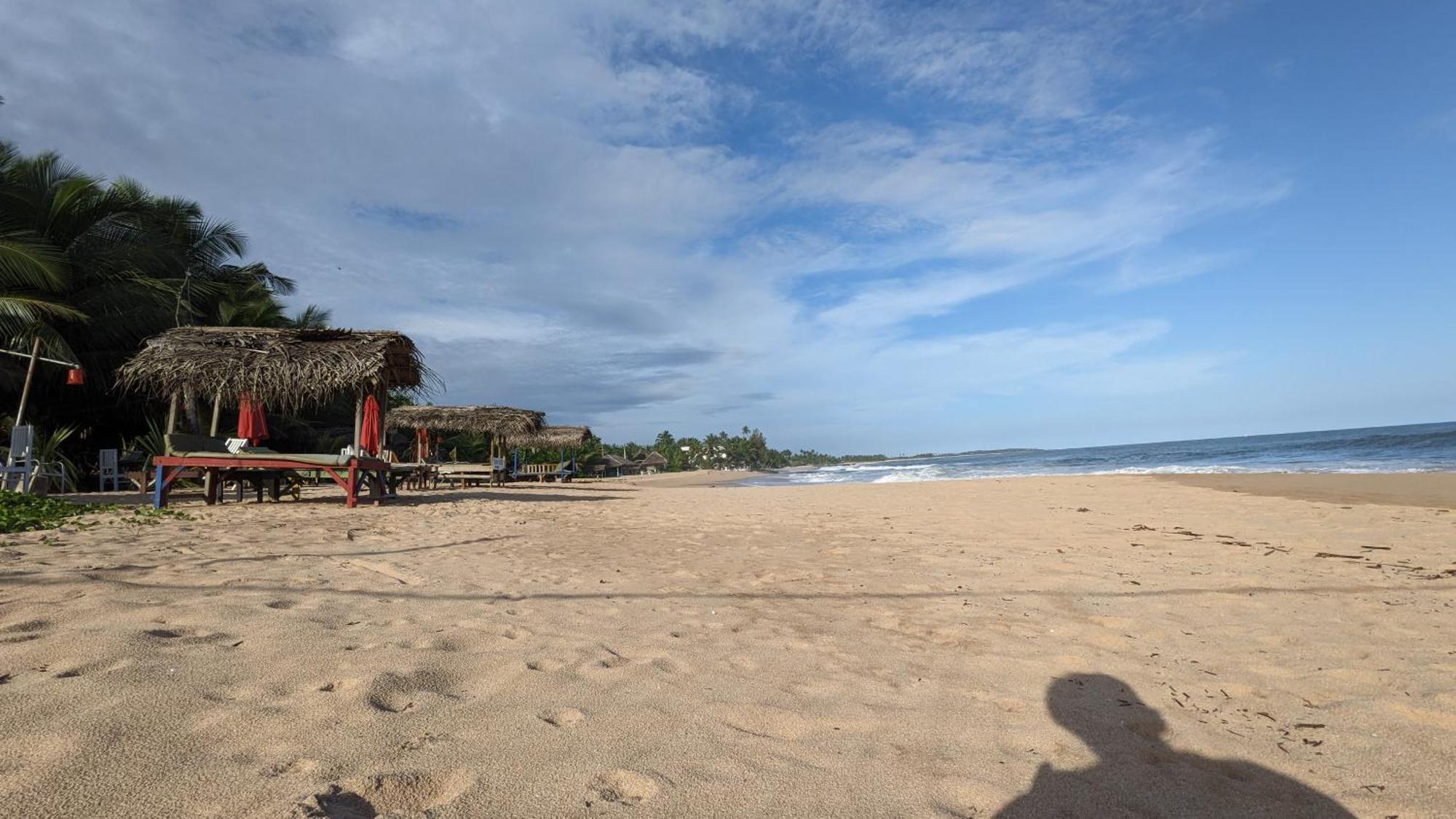 Canoe Beach Resort Тангалле Екстер'єр фото